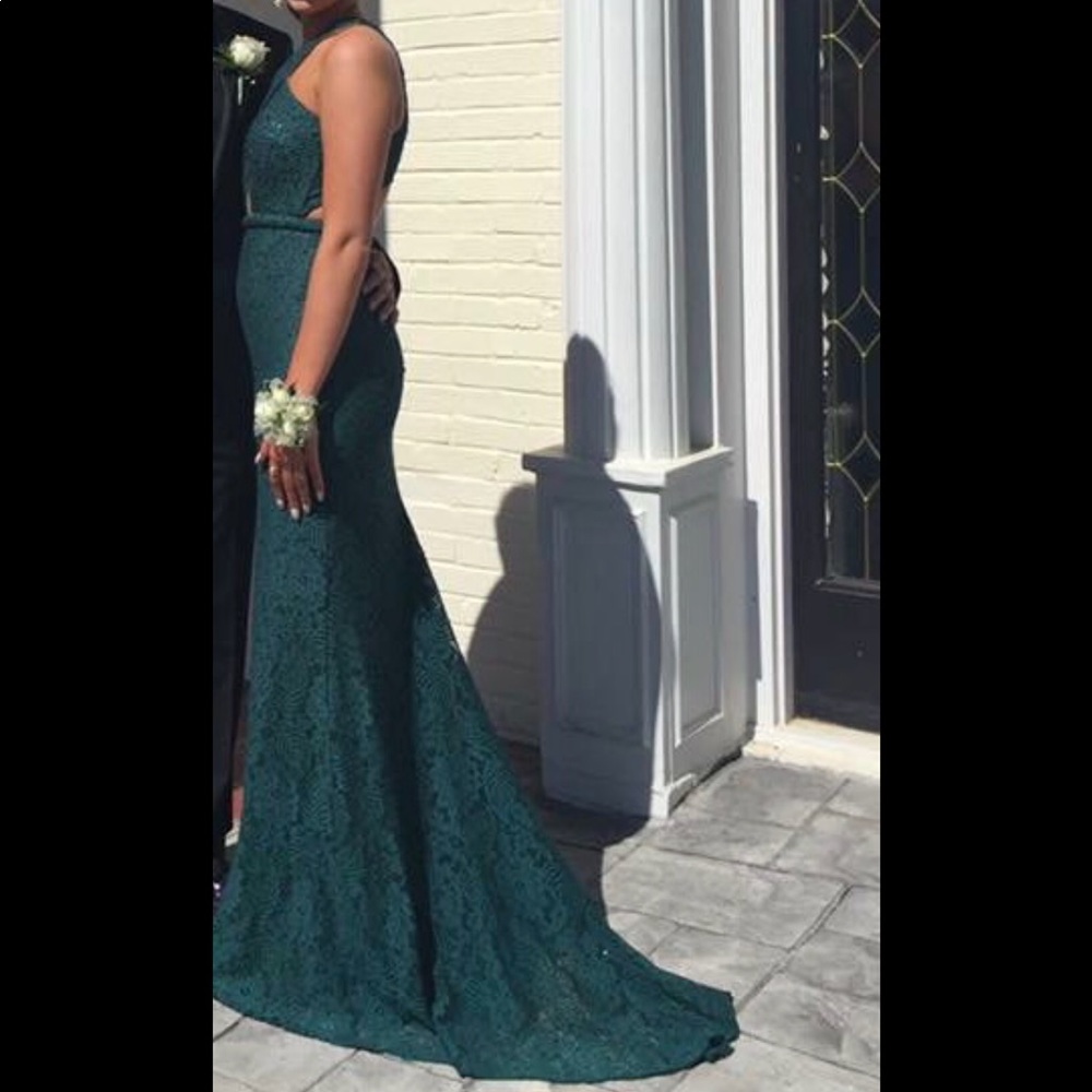 Green lace dress